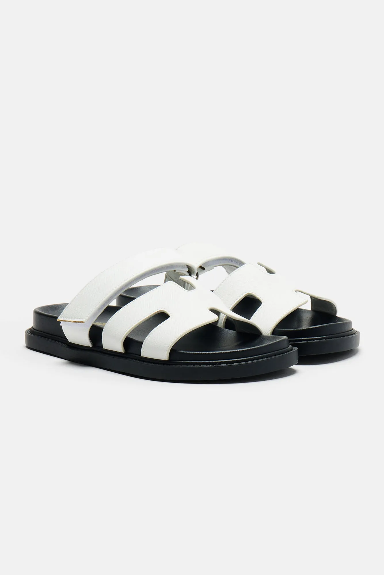 Agnes Flat Sandals - White