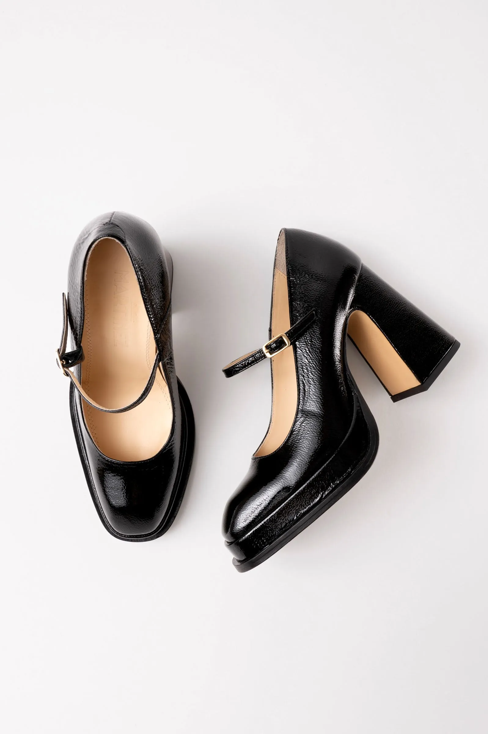 CASILDA - Black Patent Leather Mary Jane Pumps