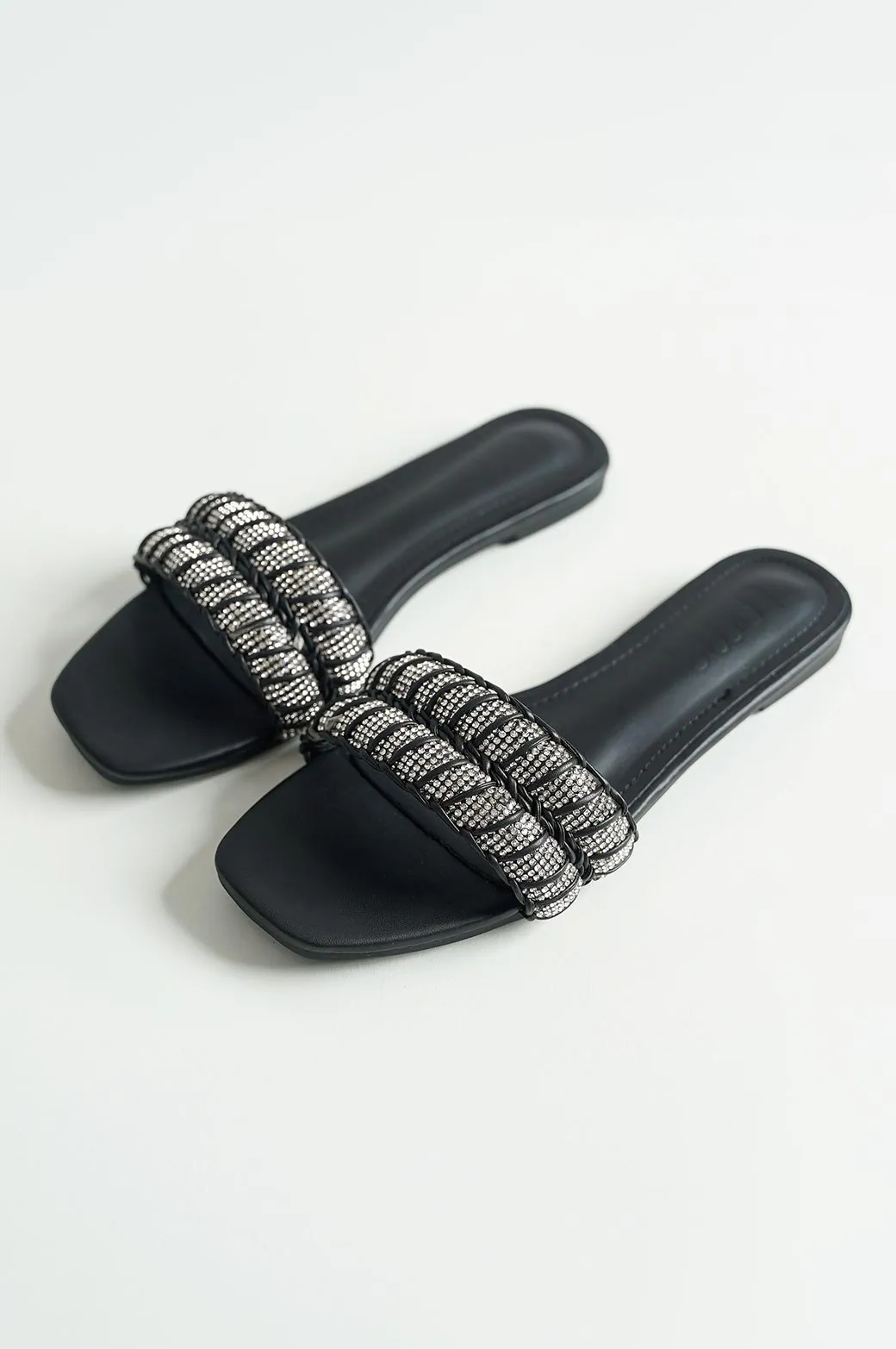 CRYSTAL ROPE FLATS