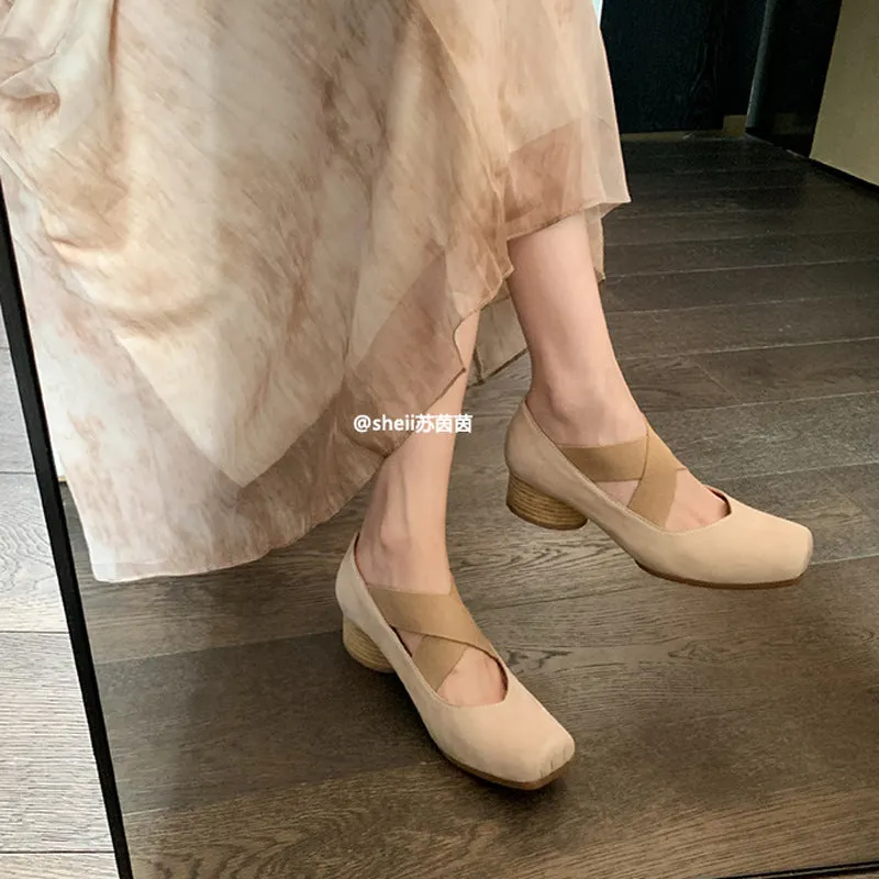 DEANWANGKT  Genuine Leather Mary Jane Pumps Autumn and Winter Retro Cross Belt Square Toe Comfortable Chunky Heel High Heel Pig Nose Ballet Shoes