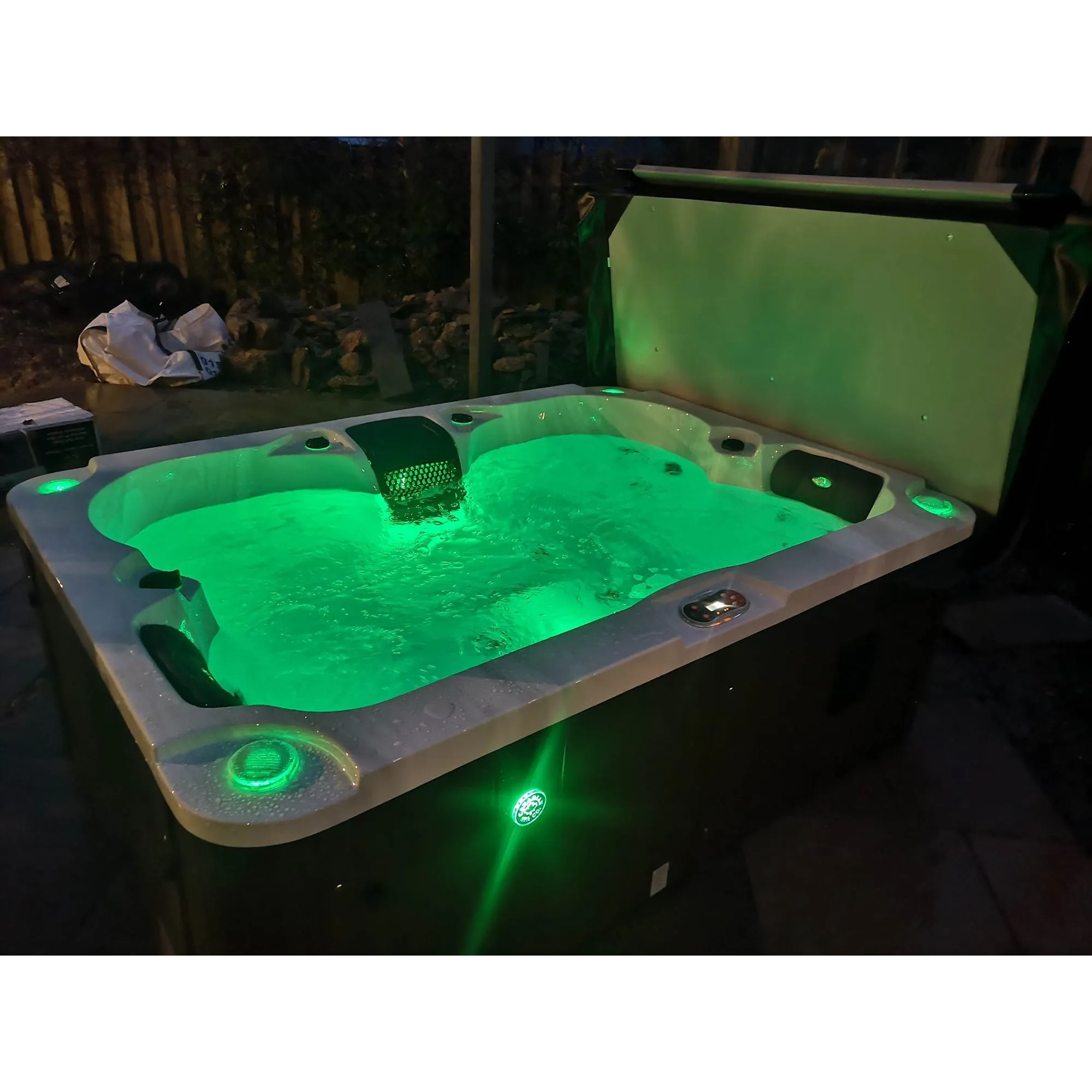 Kelowna AI Plug & Play Hot Tub | 4-Person 21-Jet | 210 x 152 cm