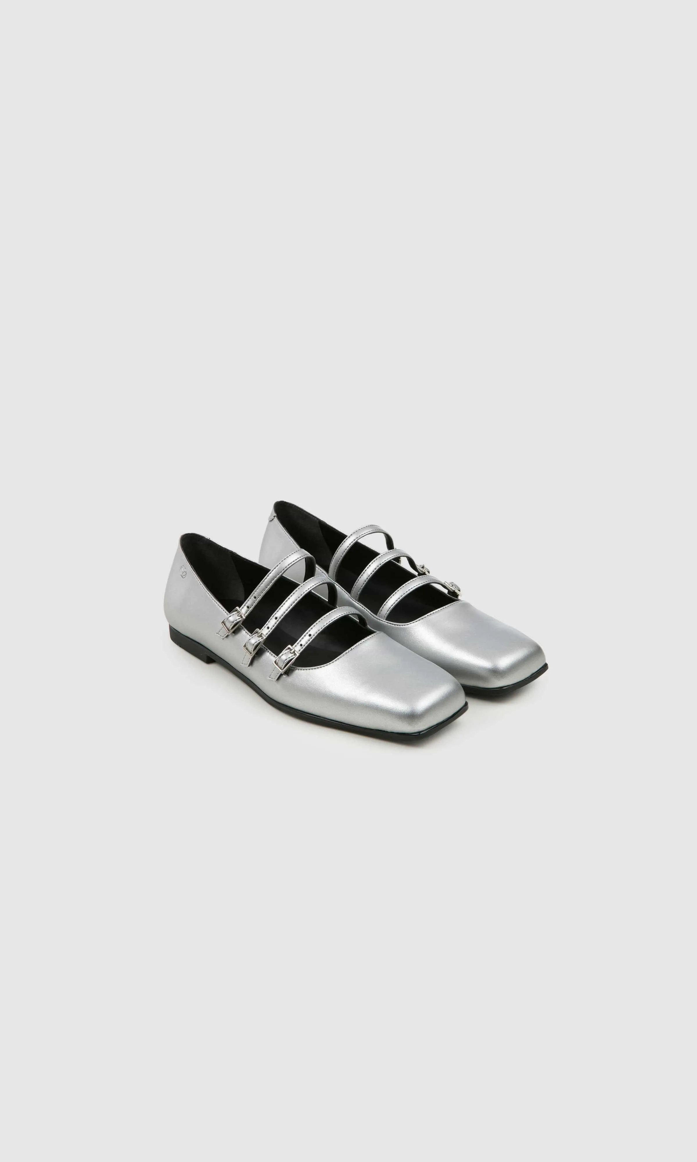 Maria II Apple Leather Vegan Pumps | Silver