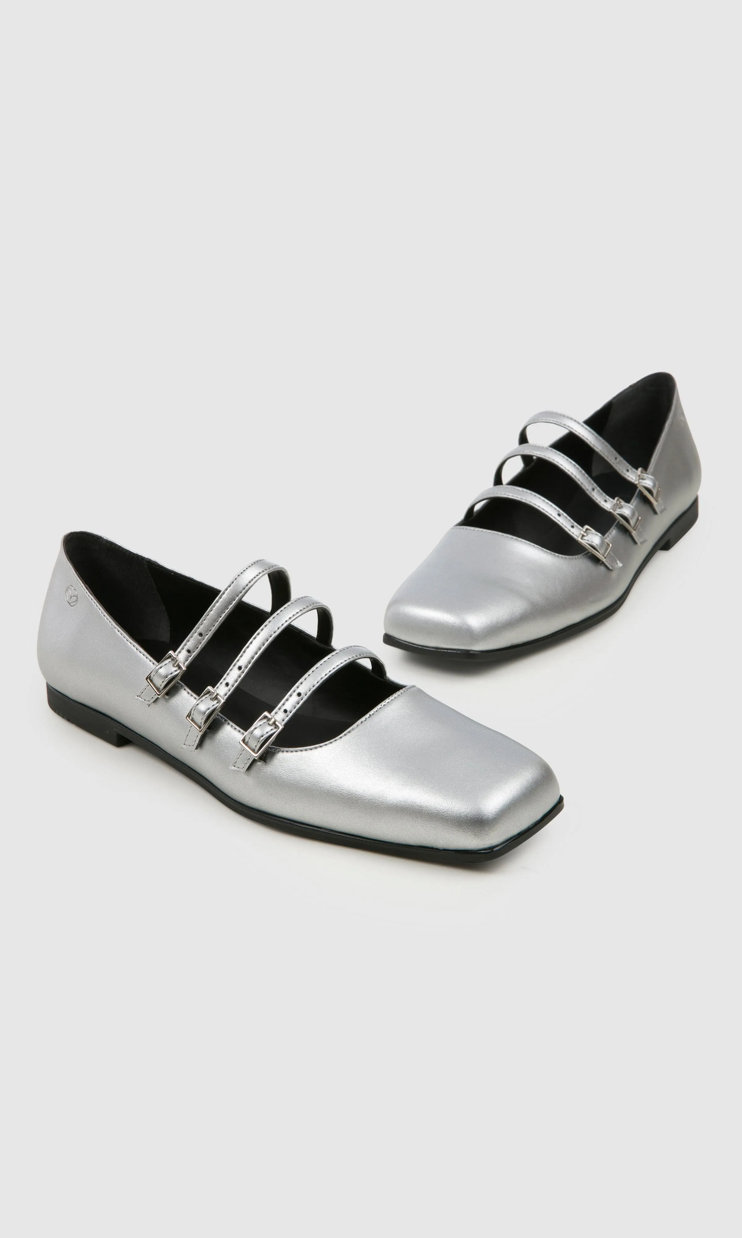 Maria II Apple Leather Vegan Pumps | Silver