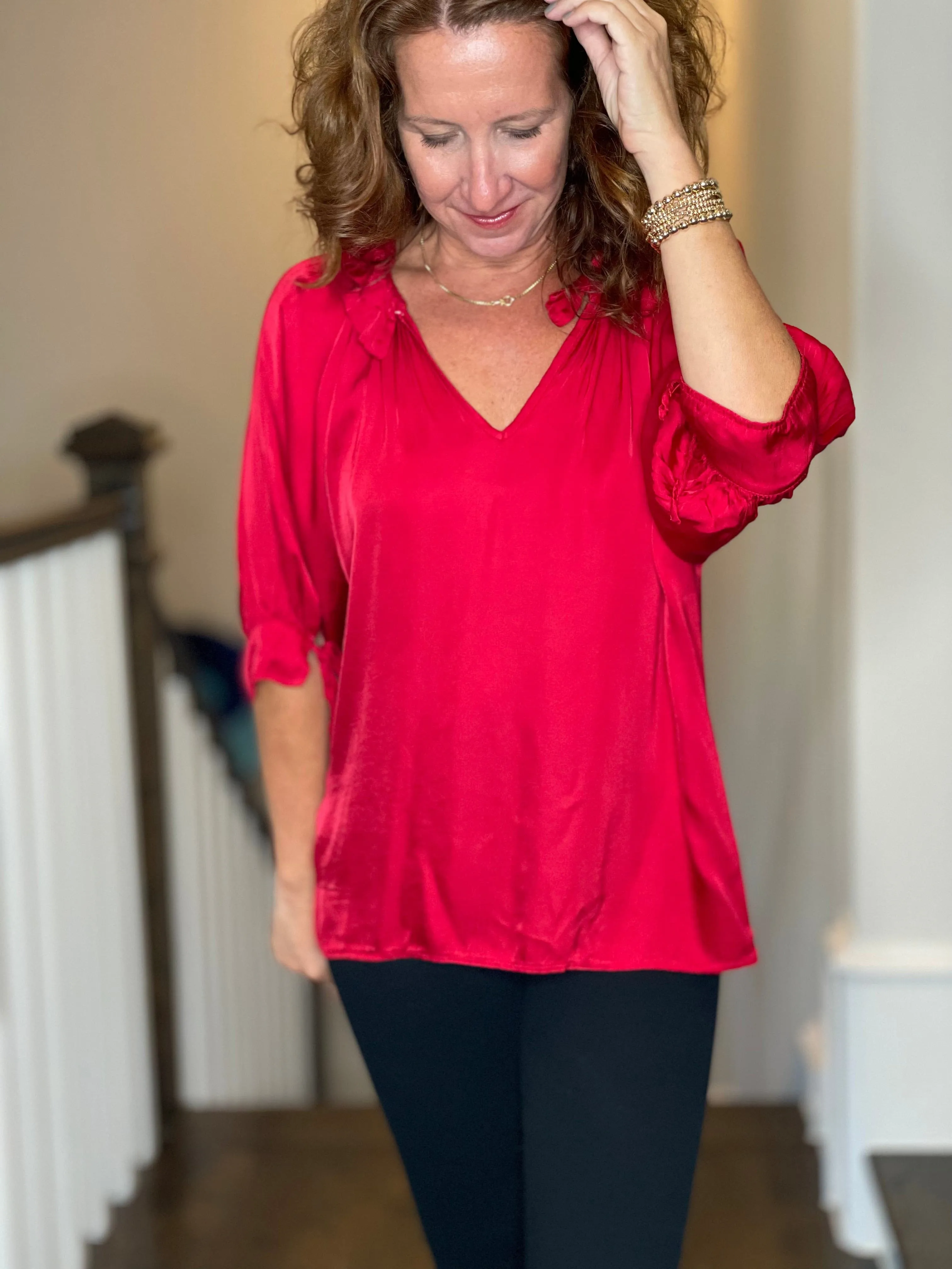 Sofia Brand Luisa Silk Top in Red