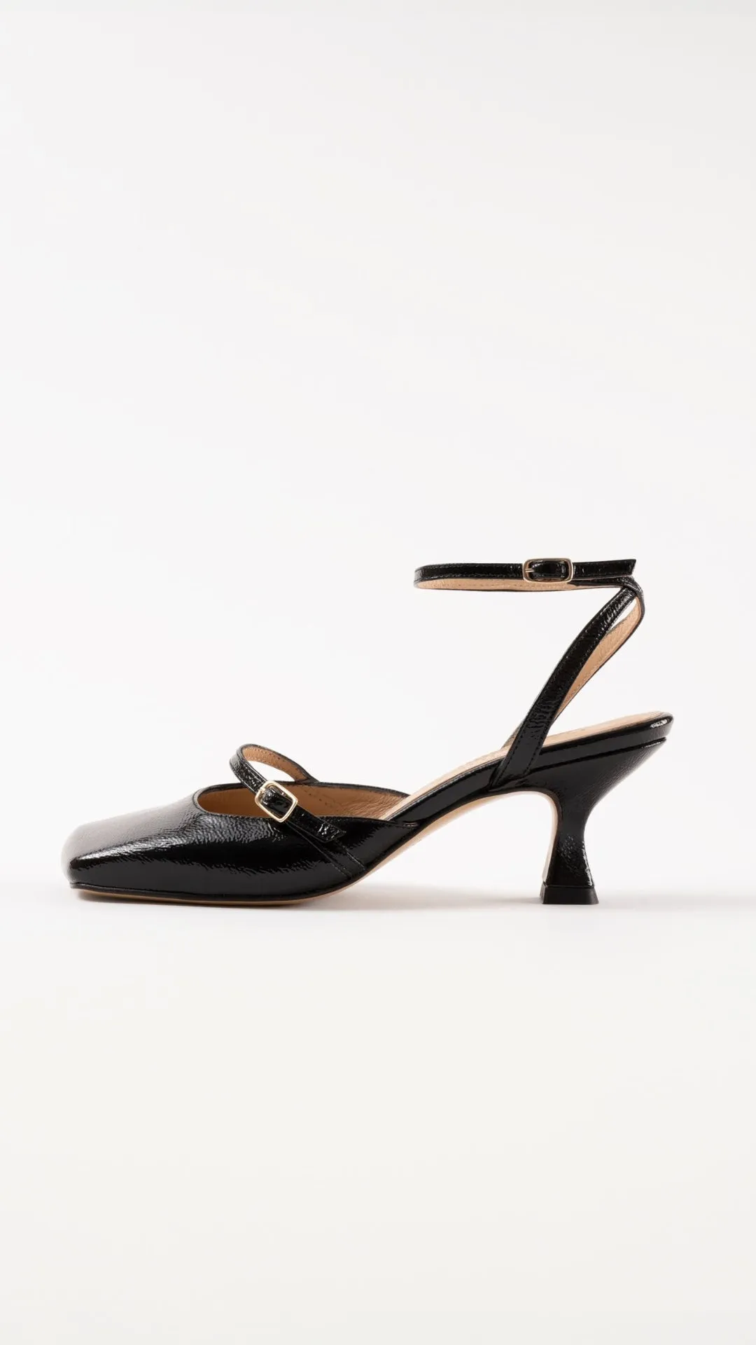 TERESA -  Black Patent Leather Pumps