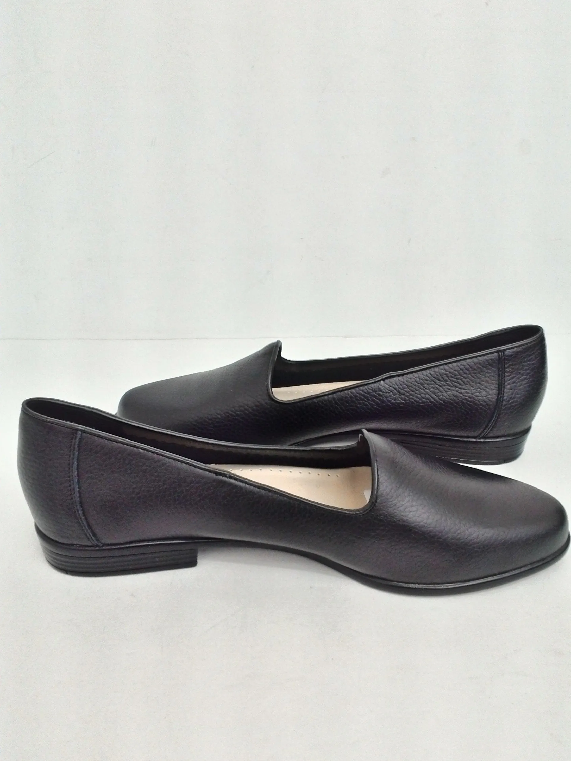 Trotters Women's Black Flats Size 9