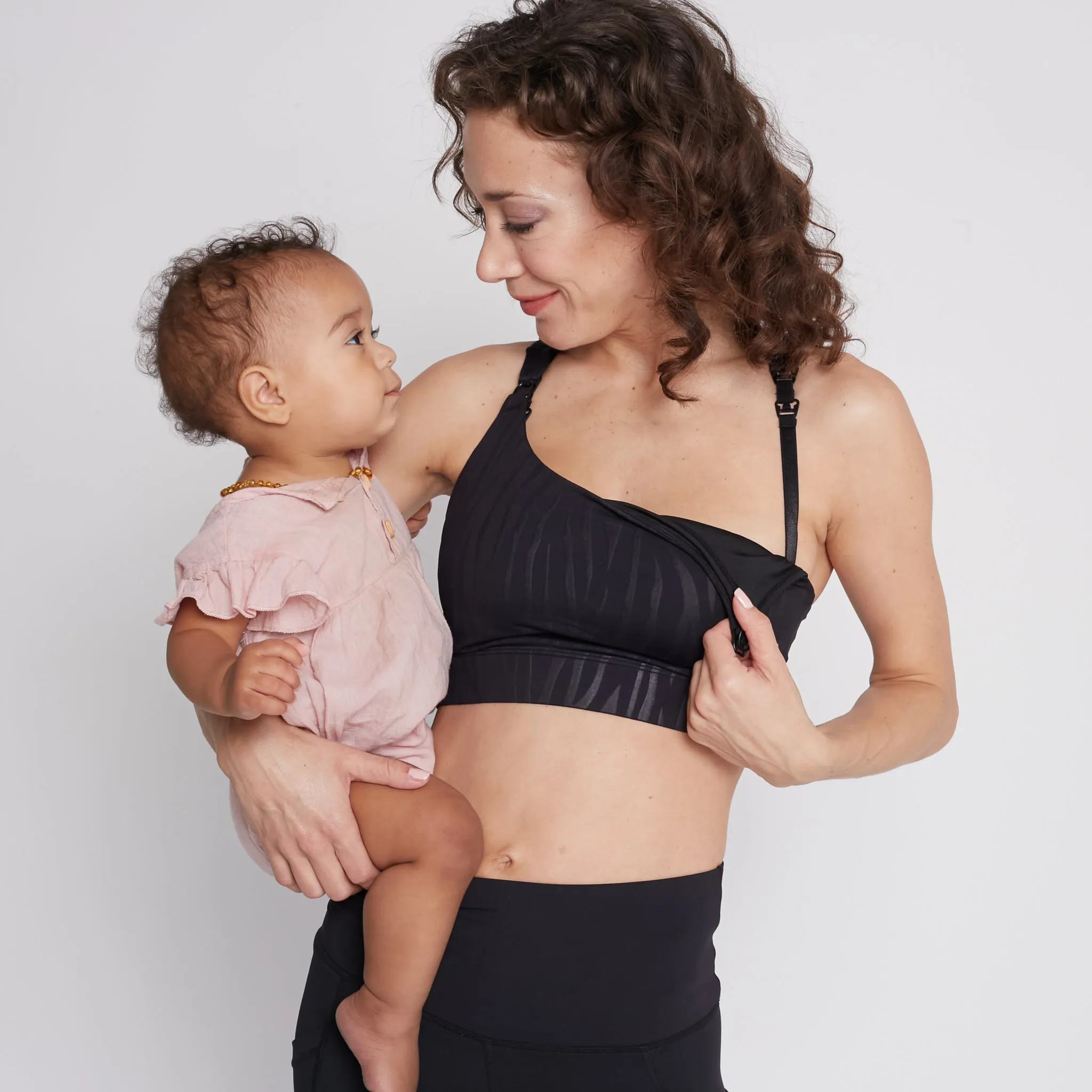 Venice 3 Ultimate Support Full Coverage Nursing & Pumping Sports Bra (Black Tiger)