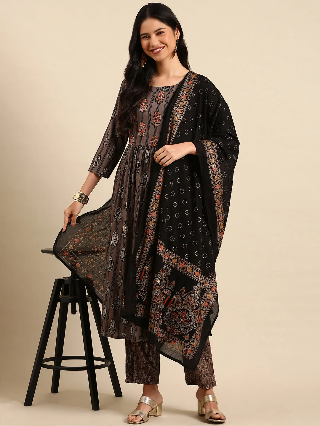 Women's Grey Printed Kurta Set