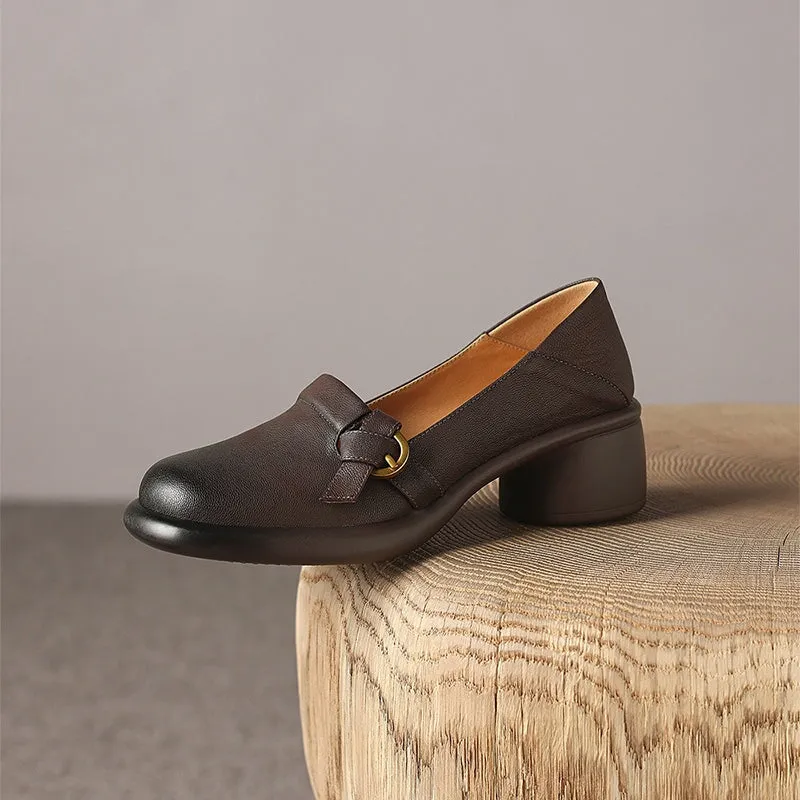 Women's Handmade Retro Round-Toe Block-Heel Pumps in Black/Brown