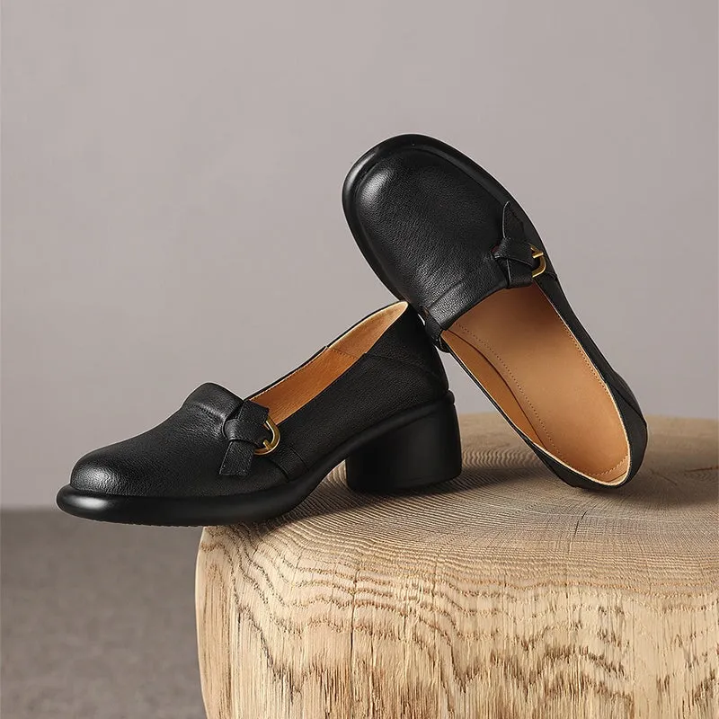 Women's Handmade Retro Round-Toe Block-Heel Pumps in Black/Brown